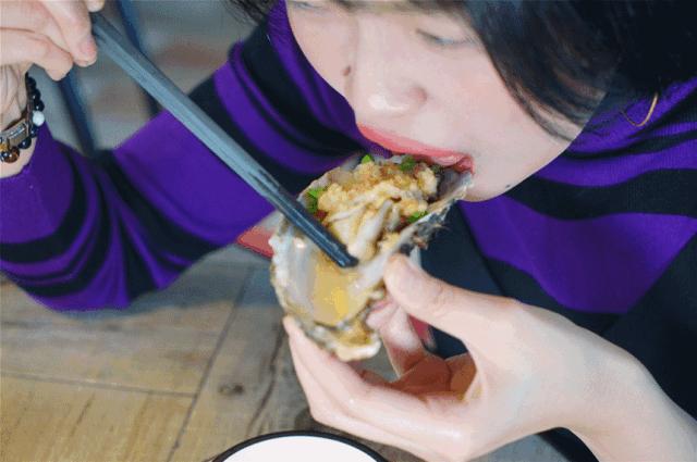 老板疯了五元一桌子菜,老板疯了系列零食