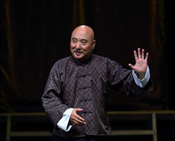 陈佩斯祖传抠门视频,倪萍调侃陈佩斯抠门