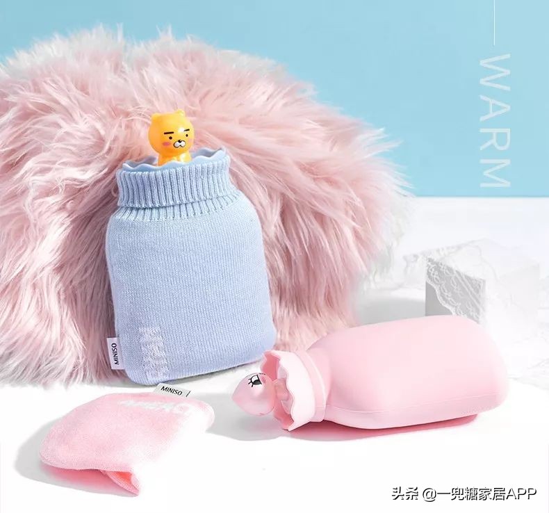 在名创优品50块钱能买多少盲盒,在名创优品100块钱买化妆品