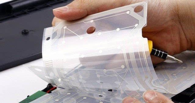 键盘按键冲突是什么原因,用键盘玩实况键位冲突