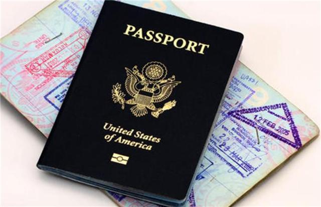 移民美国难，放弃美国籍更难！交弃国税再交惩罚税，不交税别想走