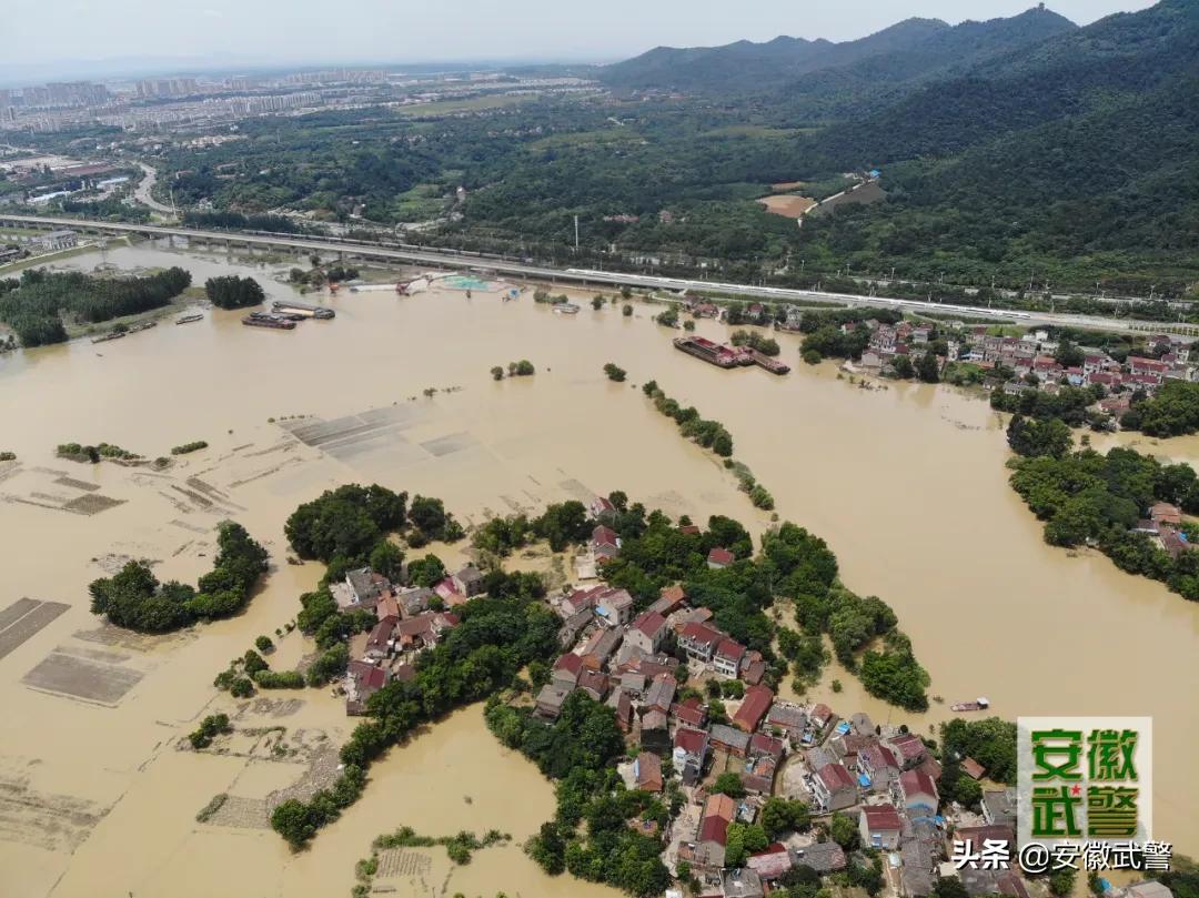 辛苦了！安徽总队一线官兵仍在艰苦作战、连续奋战