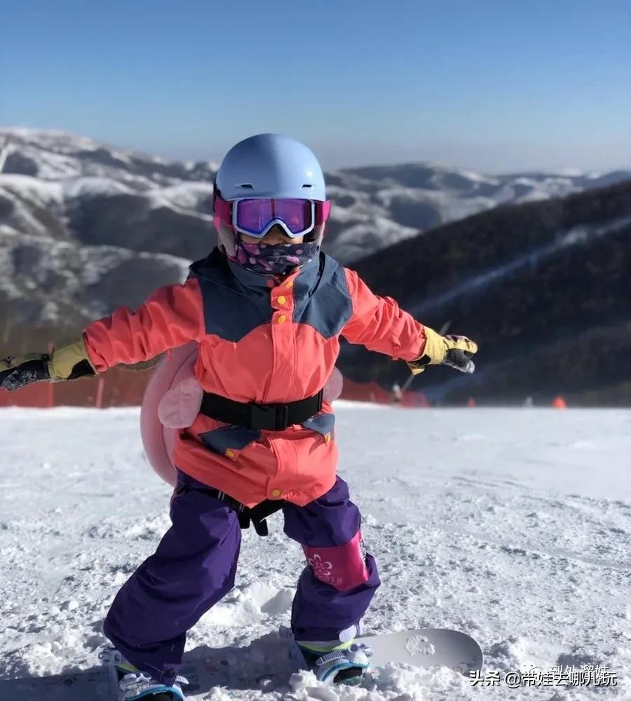 带娃滑雪穿什么,亲子滑雪装备