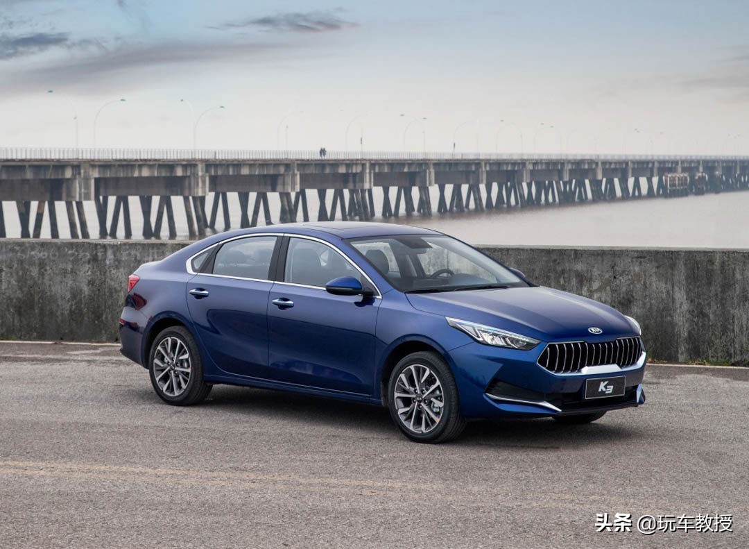 油耗比朗逸低0.3L！新款起亚K3落地不到10万？