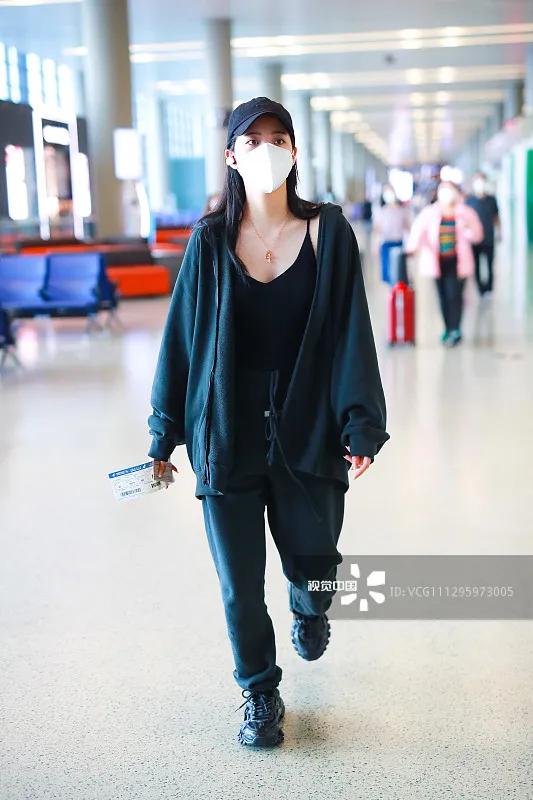 allwhite质感穿搭,allwhite穿搭小个子西装