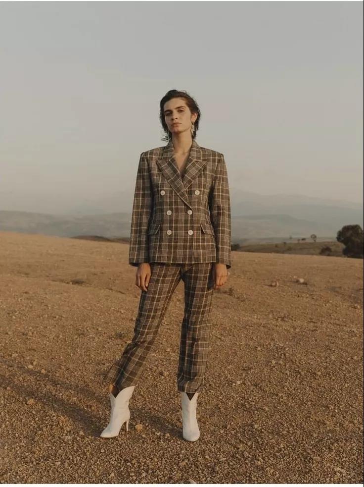 今年秋冬超火西部牛仔靴,今年流行的牛仔过膝靴