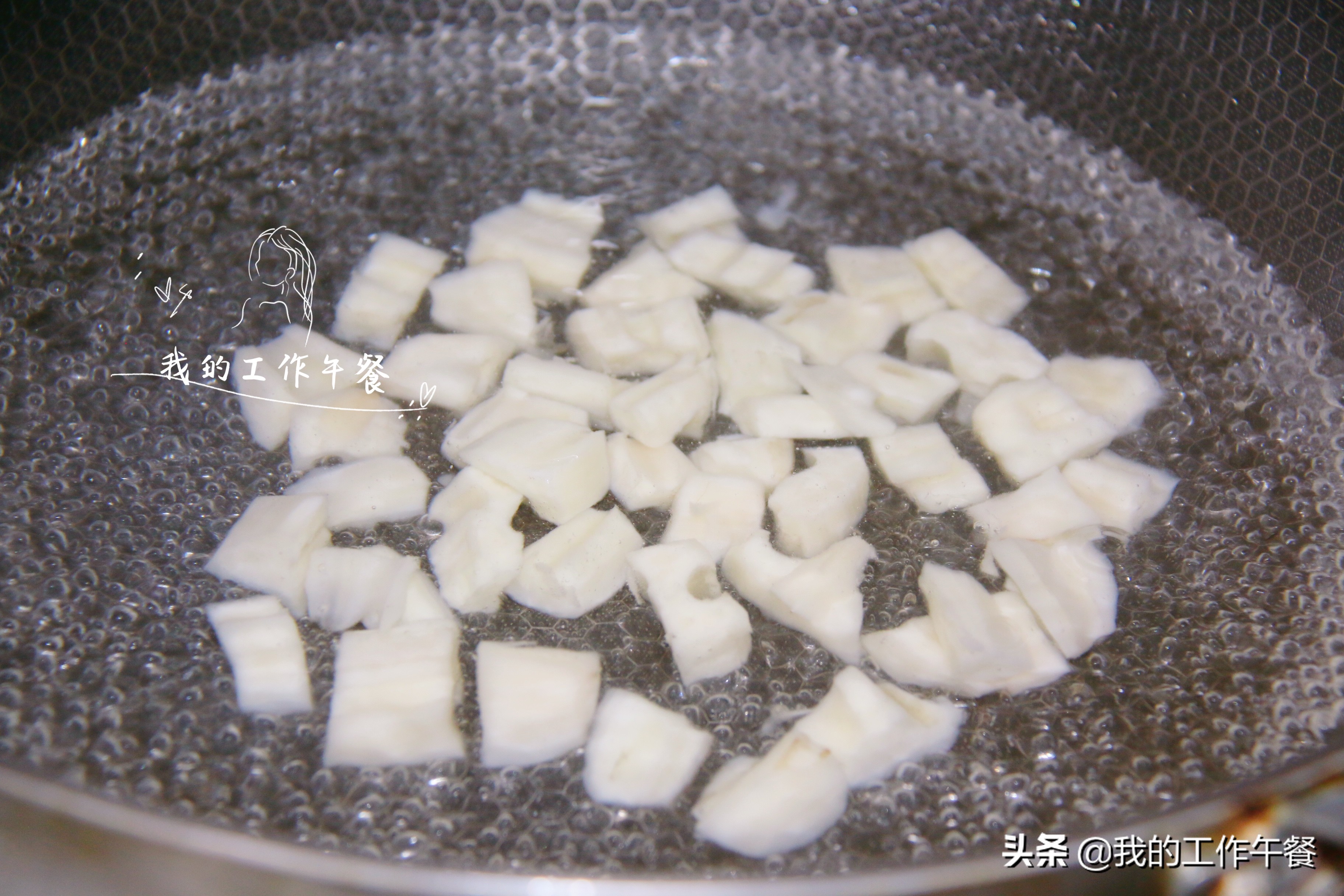 家常下饭菜秋葵炒法,秋葵炒什么菜最好吃呢