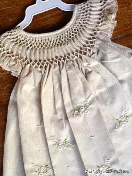 衣服穿大了怎么改造成新款,衣服买大了应该去哪里修改