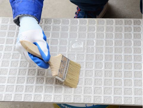 双组份瓷砖背胶正确使用方法,贴瓷砖的注意事项和技巧