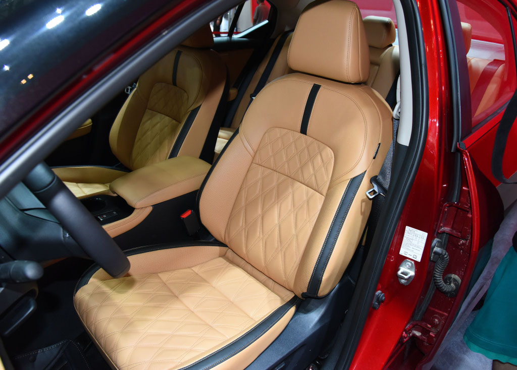 轩逸e-powerbose,混动轩逸强开