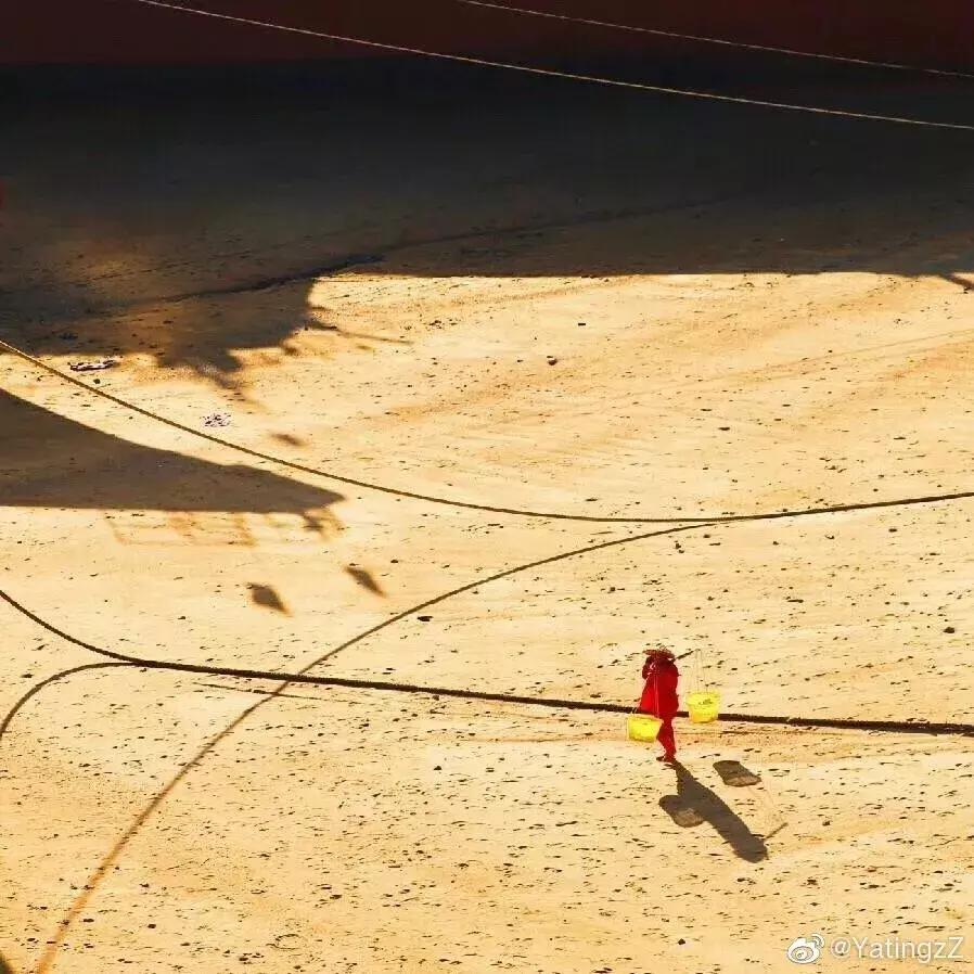 这么一片五彩滩涂奇幻仙境，超惊艳！在福建，厦门动车可以直达