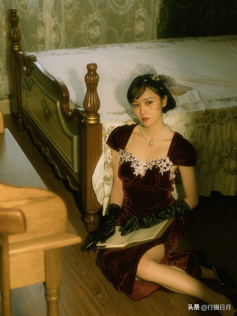 花落夕阳，几时休？陌路潇湘，几轮回？