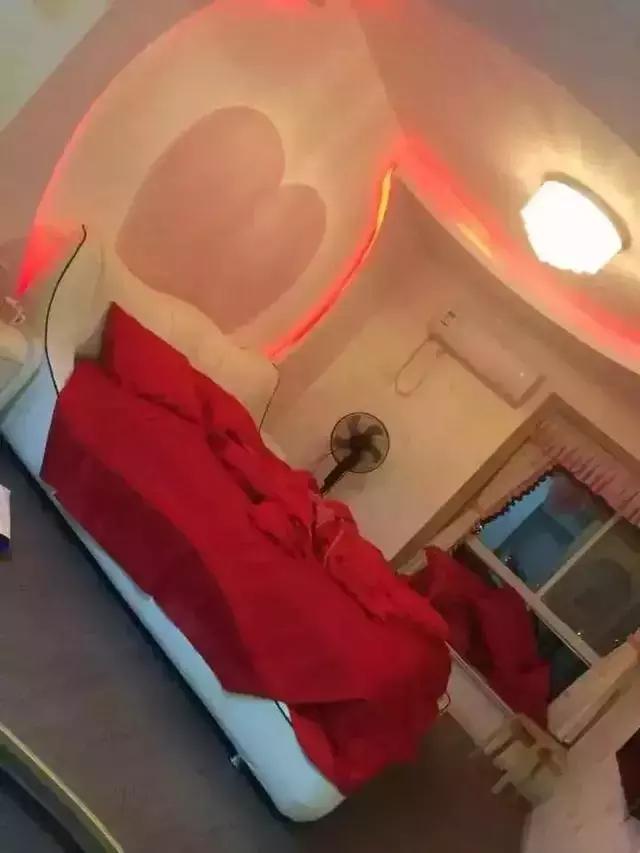 每一个爸妈都是灵魂室内设计师！看完想离家出走……