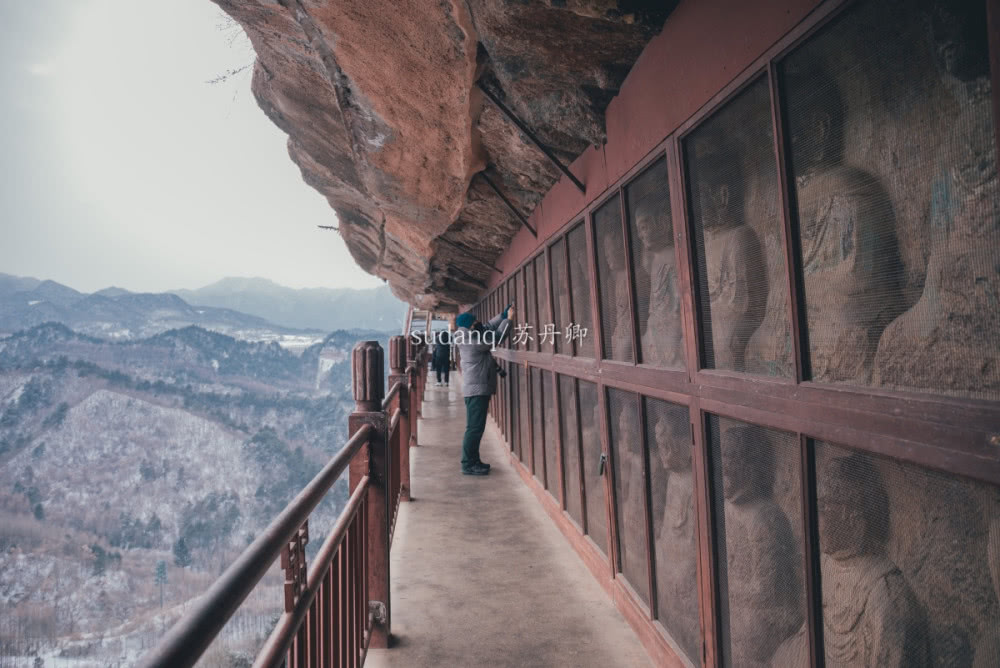 探秘四大石窟之麦积山石窟,甘肃天水四大石窟之一麦积山