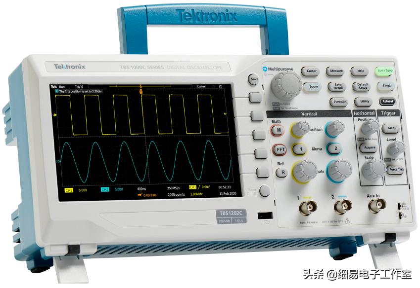 《模电想说爱你不容易》之工具篇：示波器，工程师的“听诊器”