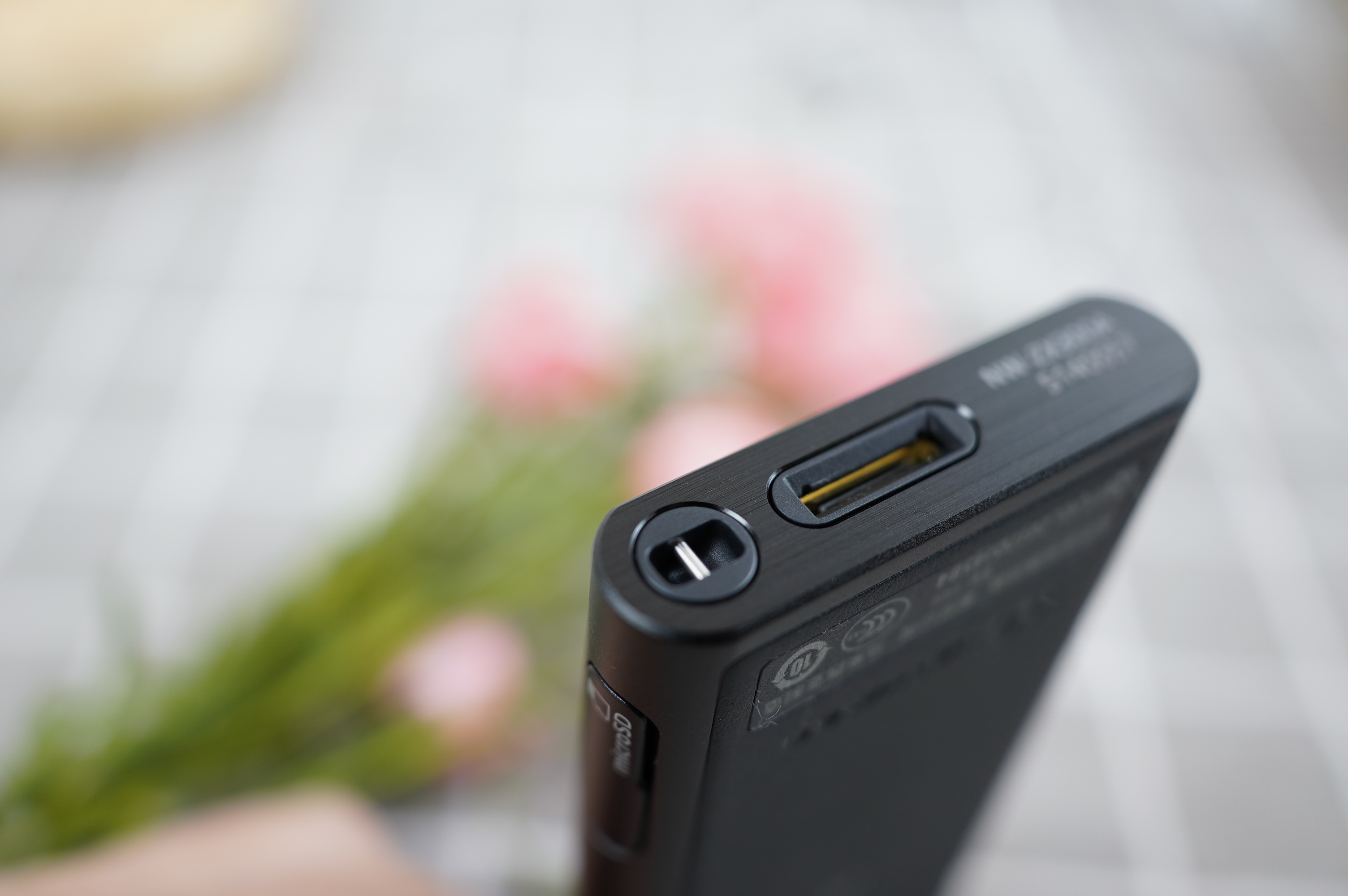 索尼nw-zx300a需要耳放吗,索尼播放器nwzx300a评测