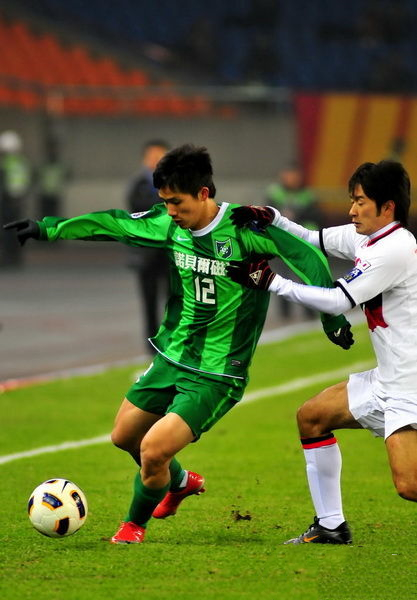 十年了还能踢足球吗,绿城24年亚冠