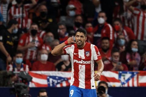 苏亚雷斯进巴萨一球,苏亚雷斯攻破巴萨大门拒绝庆祝