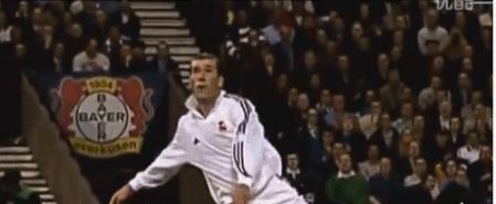 足球比赛的魅力在于它的偶然性,足球运动比赛