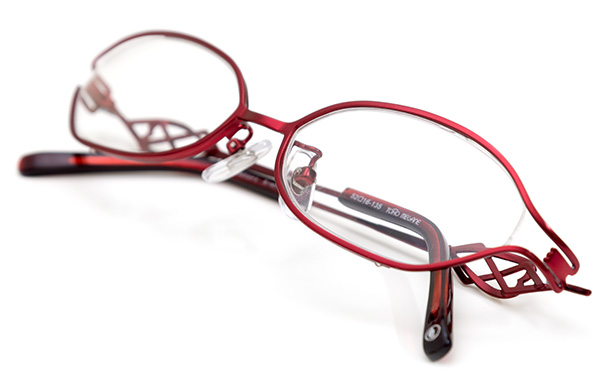 匠心独具的强劲周边–东方Megane系列（东方眼镜娘）-上