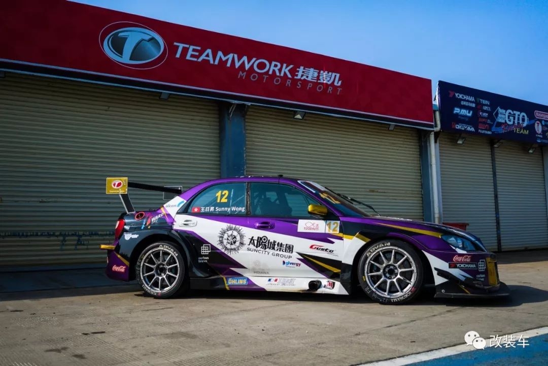 拳打法拉利脚踢迈凯伦evo,拳打法拉利脚踢迈凯伦的跑车