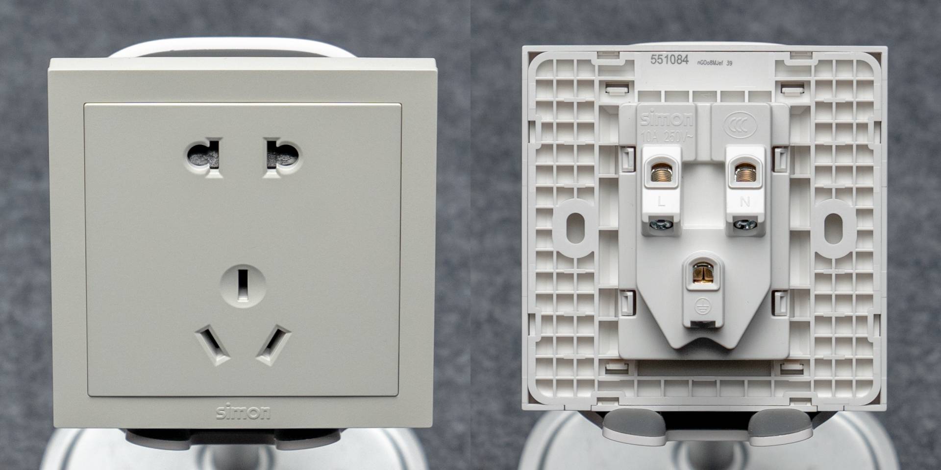 装修开关插座选择哪个品牌好,开关插座公认的哪个好