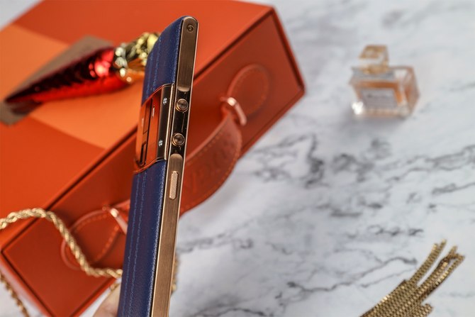 打破不同语言之间的界限糖果翻译手机S30评测