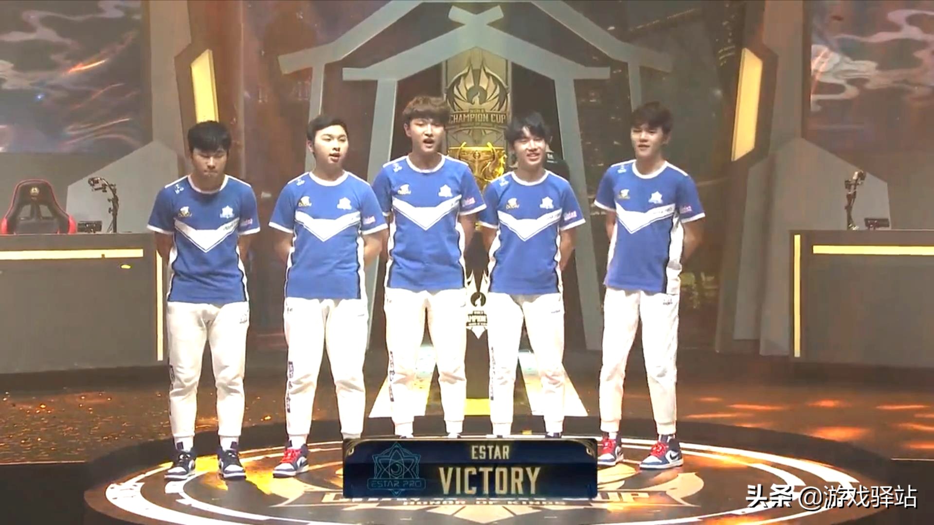 王者荣耀又肉又有输出的出装,王者荣耀中路法师推荐及铭文出装