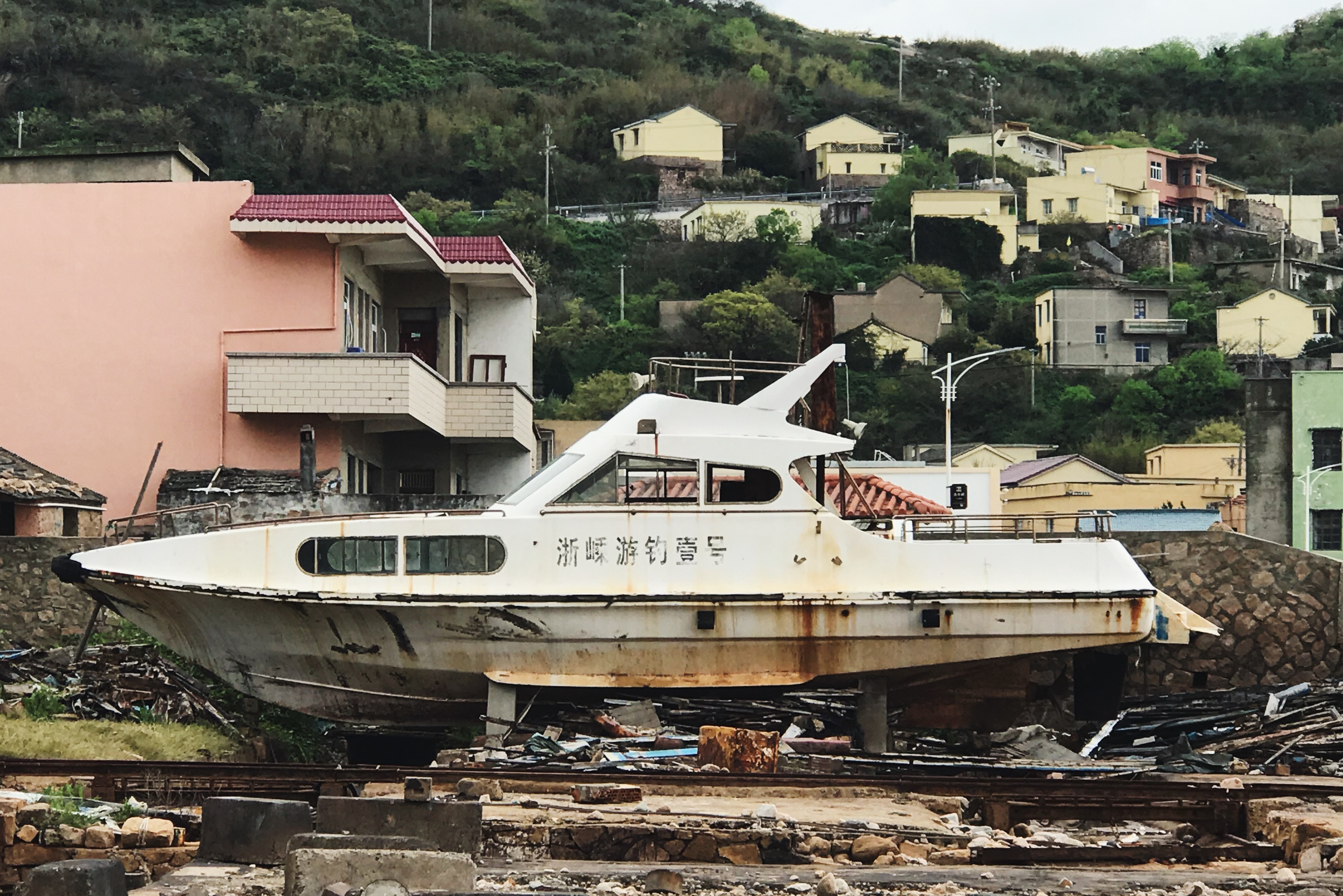 圣托里尼海岛旅游攻略,圣托里尼的绝美海岛