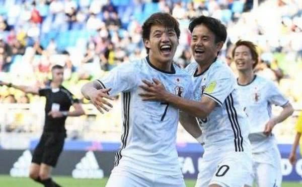 日本足球天才叱咤欧冠,日本天才vs姆巴佩