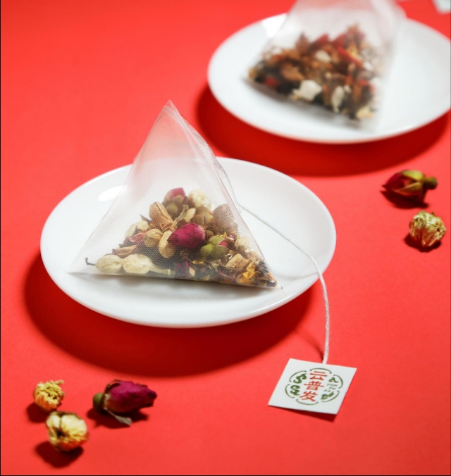 继“奶茶续命”后云普发开启了与养生90后的“轻茶饮对话”