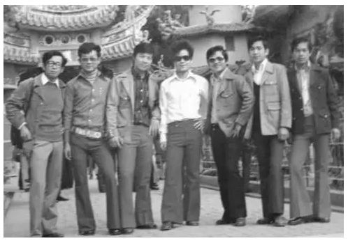 时光一逝永不回往事只能回味,时光一逝永不回往事只能回味歌名