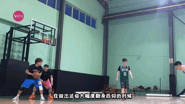 潮男必备单品有哪些,三叶草男篮球鞋经典款