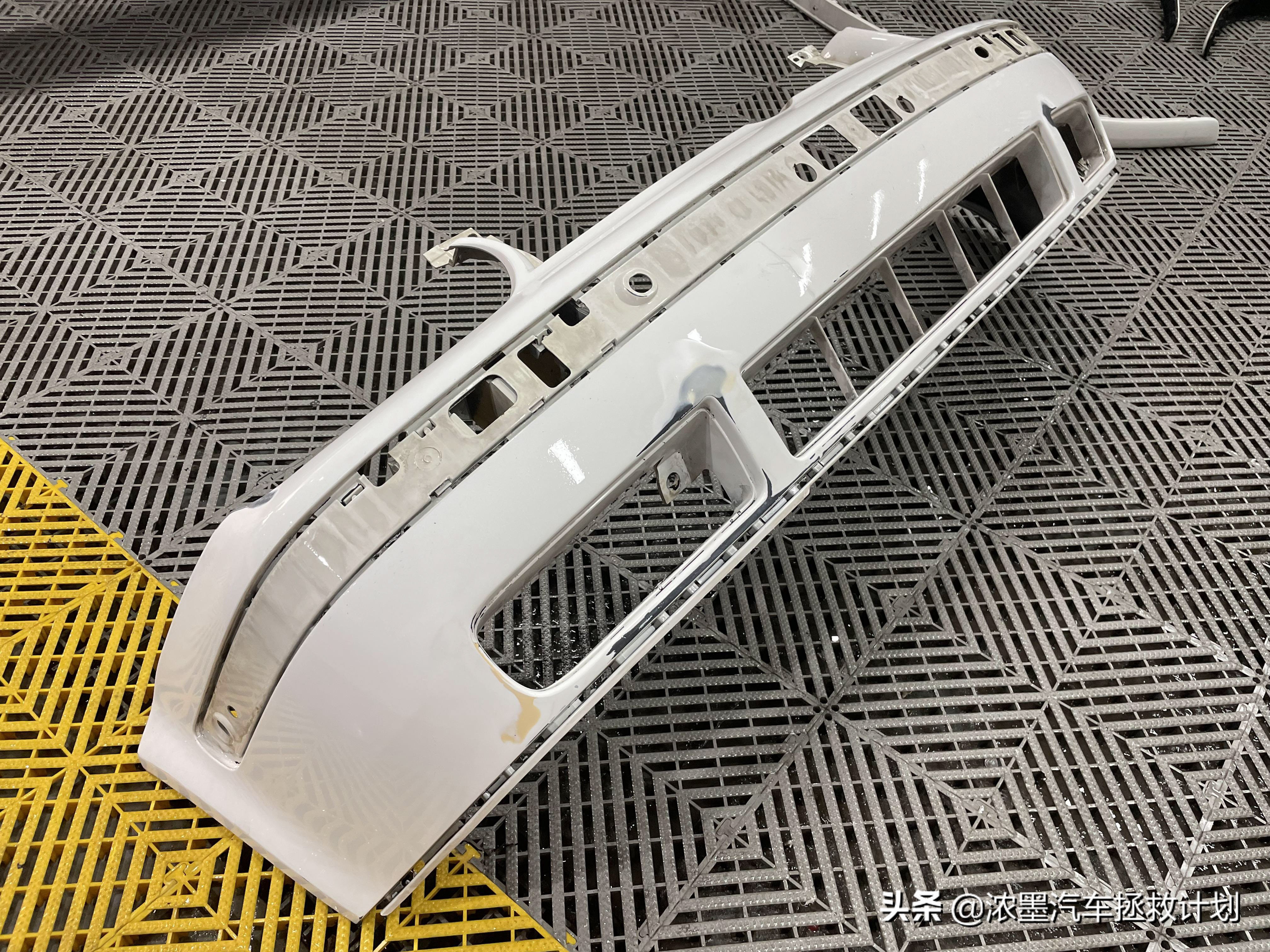 四代高尔夫外观,高尔夫四代外观