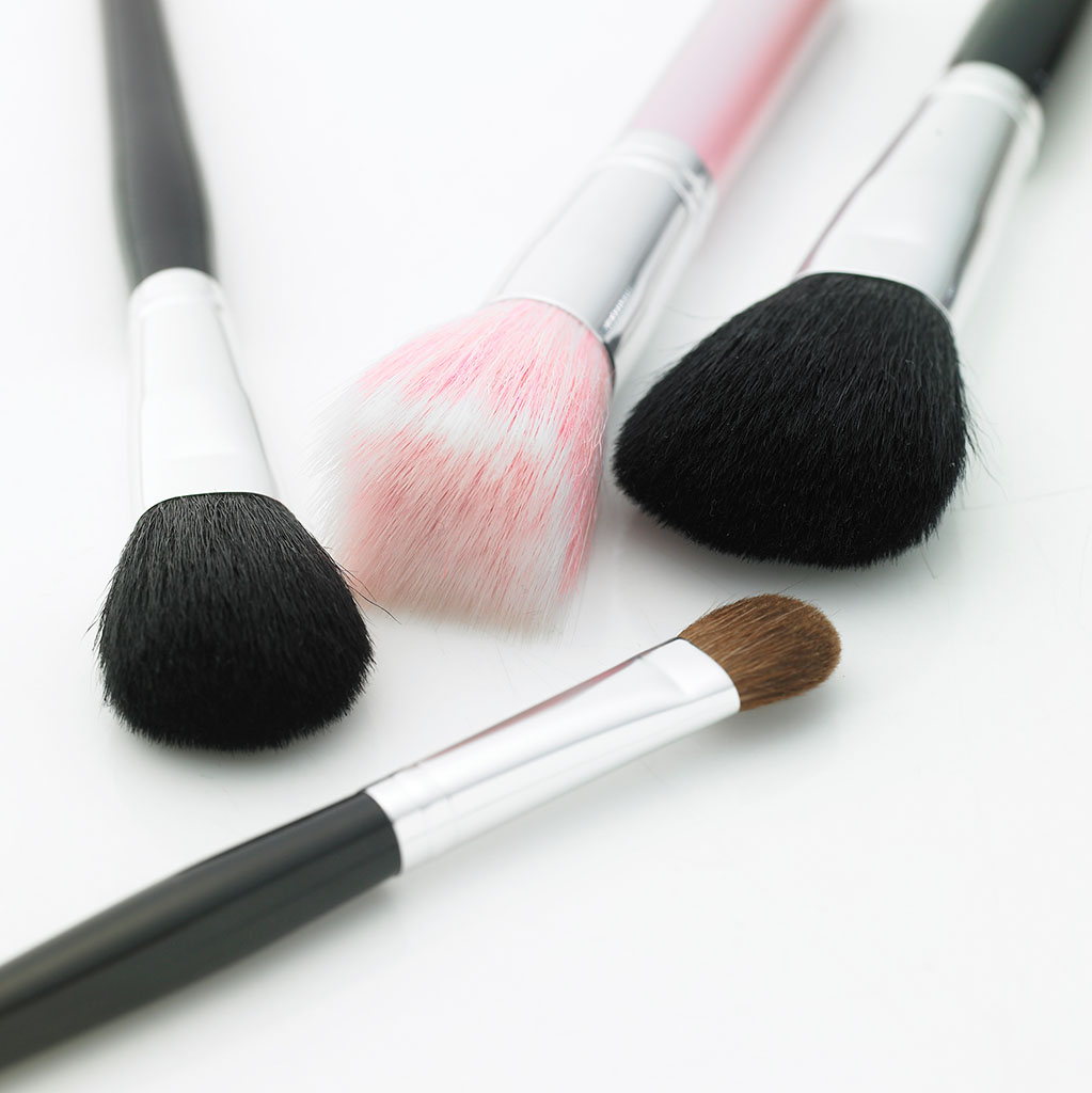 史上最详细化妆刷科普帖新手必备,新手化妆需不需要好的化妆刷