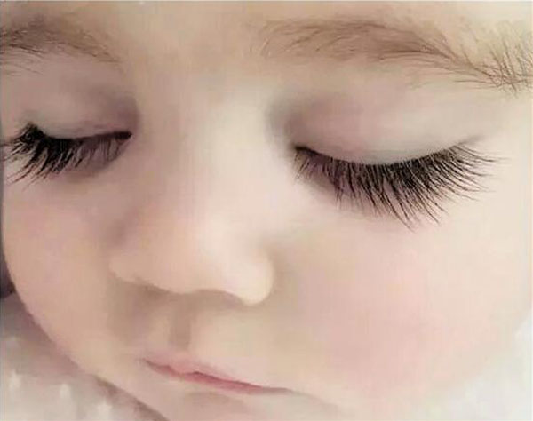 让孩子睫毛长的妙招,怎么样可以让3个月宝宝长睫毛