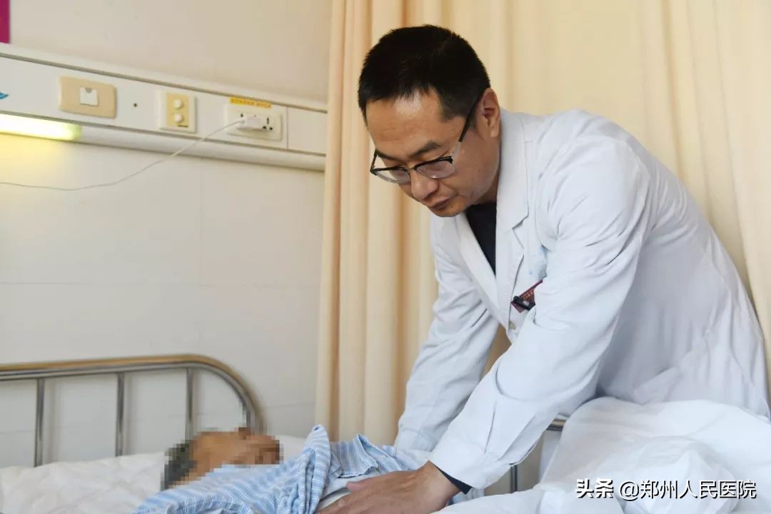 高龄老人得了胆管炎胆囊炎怎么办,胆管炎老人心脏不好怎么办