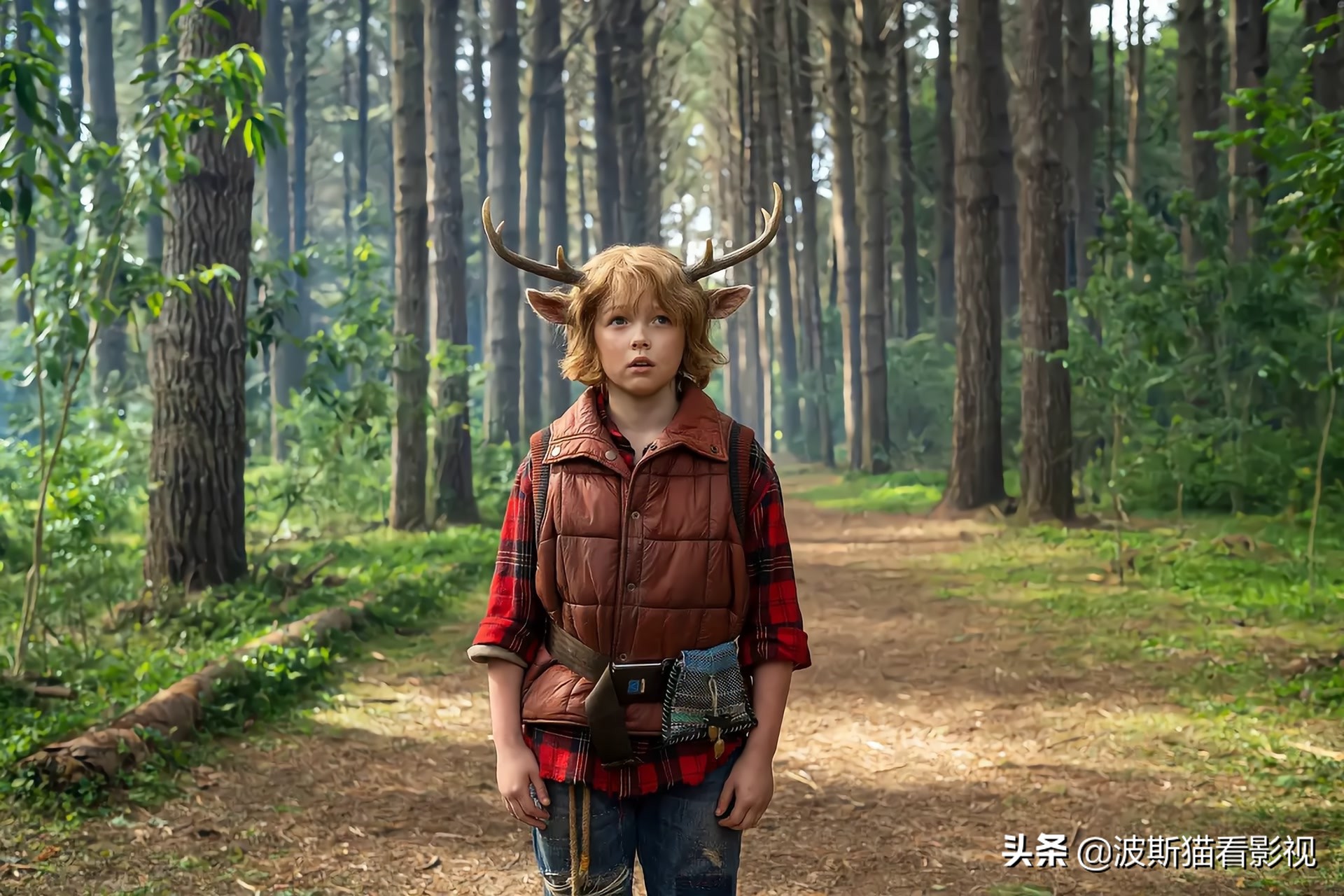 男孩一出生就长着一对鹿角,一个婴儿刚生下来就长了翅膀