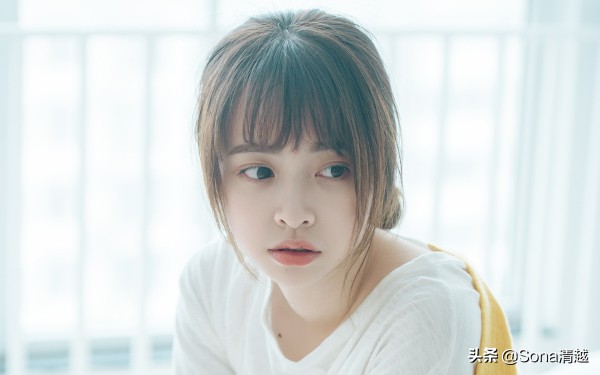 绿茶婊?一女生对其恨之入骨,于是网络大呼:离我男朋友远一点!