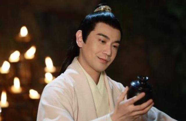 富家千金沦为打工者,富家公子堕落成乞丐