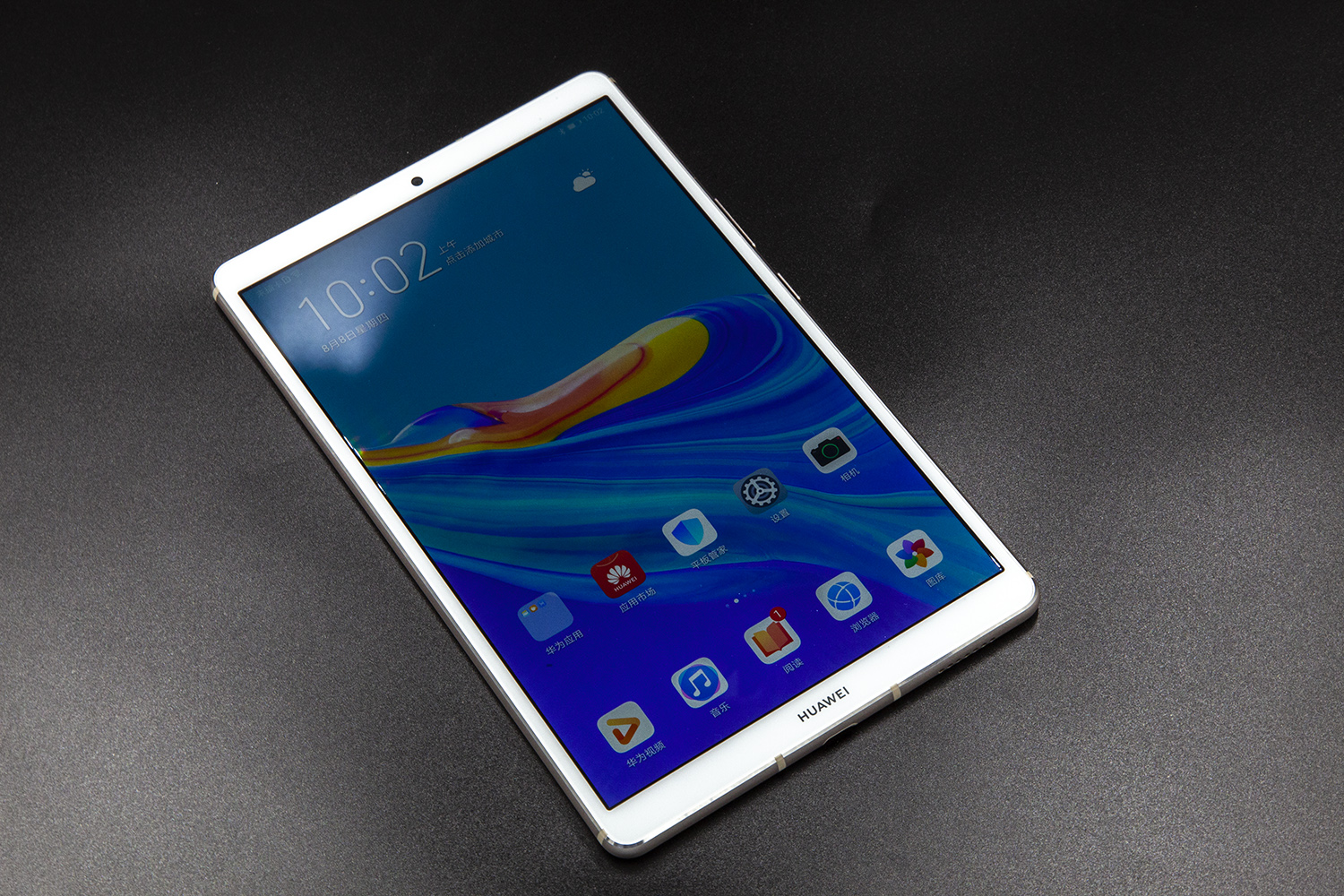 华为mediapadm6图片,华为mediapadm58.4