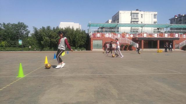 蹇箰瓒崇悆灏忓,蹇箰瓒崇悆蹇箰鏍″洯