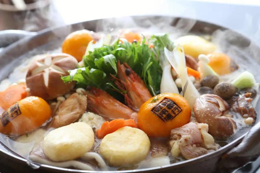 为什么日本人喜欢生吃东西,日本人为什么喜欢吃生肉