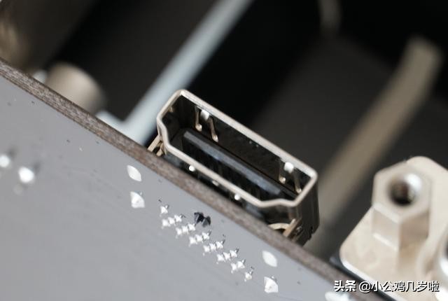 amd三个m.2接口的主板,amd主板usb接口无法使用