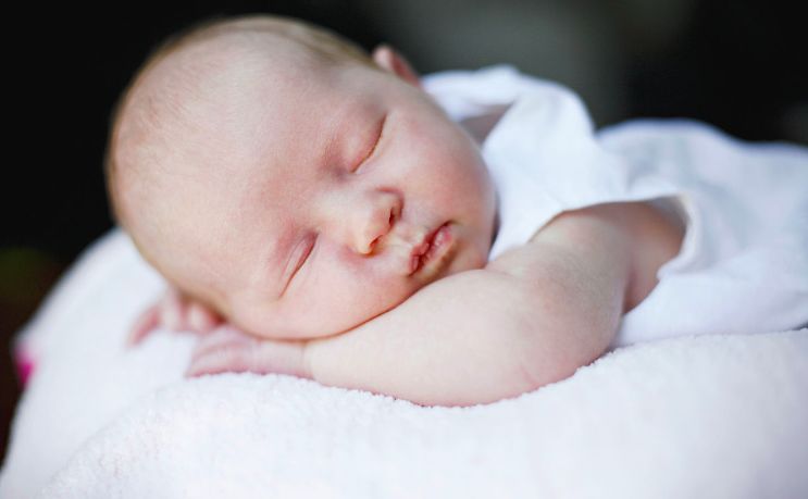 怎样哄宝宝睡觉效果好呢,如何快速哄宝宝睡觉的方法