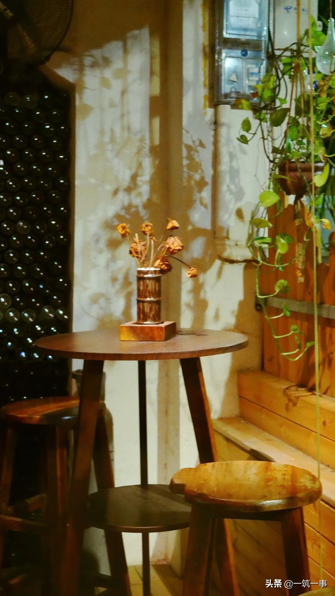 三亚郊外的海边社区,这里藏着“流量密码”还是另一种生活?