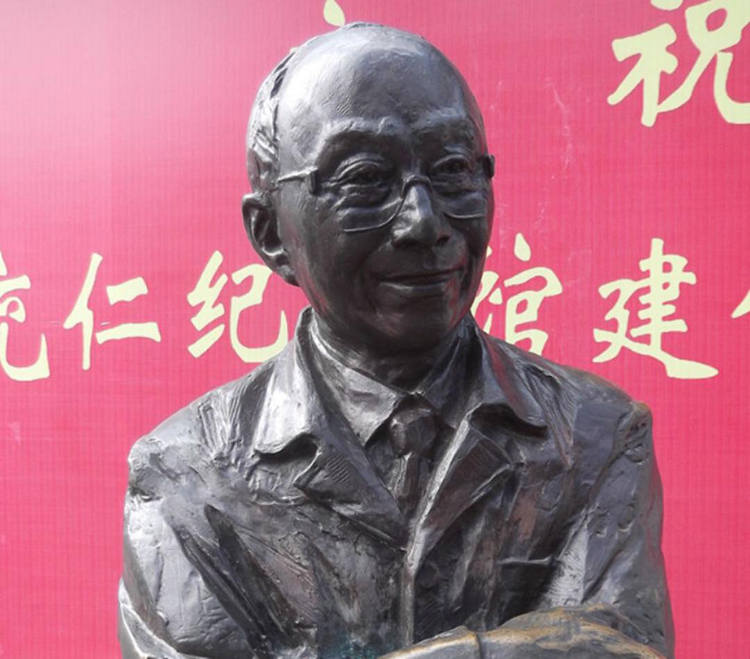 一口气看完丁丁历险记,丁丁历险记老版本书