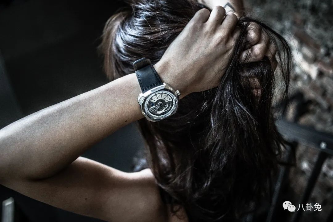 怎样辨别百达翡丽手表的真伪,swiss手表怎么辨别真伪