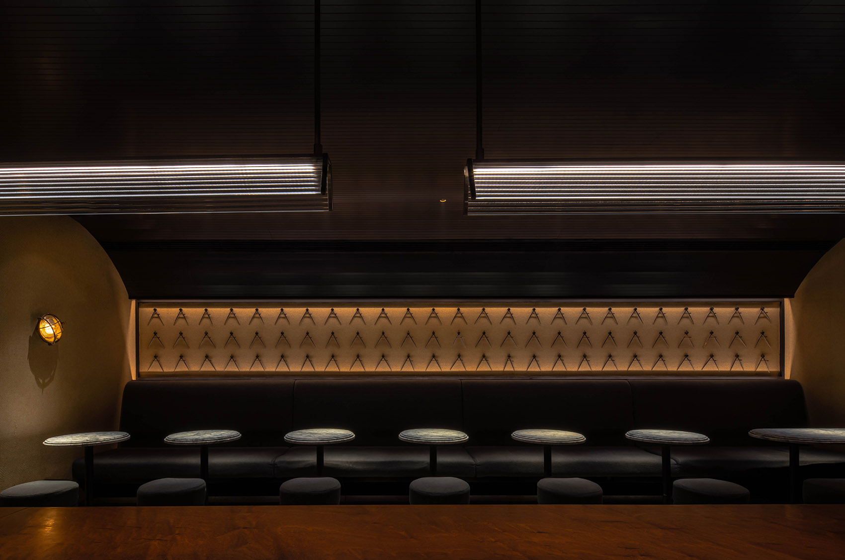 成都酒吧网红驻唱,成都酒吧网红