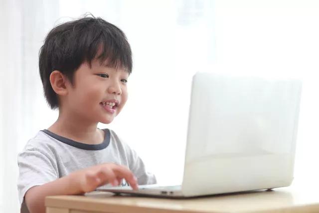 小孩学魔方学到高级就可以了吗,如何教6岁孩子学魔方